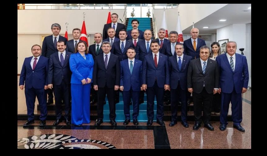 Bakan Gürlek'ten HSK Başkanı sıfatıyla ilk toplantı