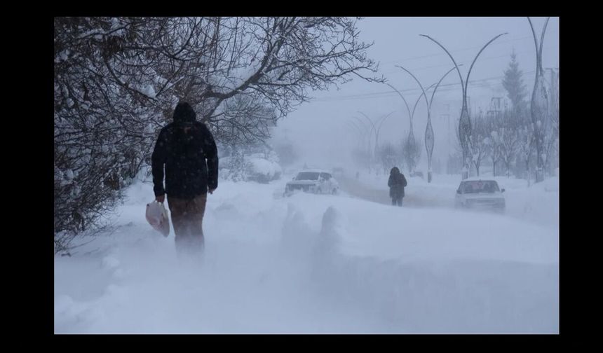 Kar yağışı 6 ilde ulaşımı aksattı