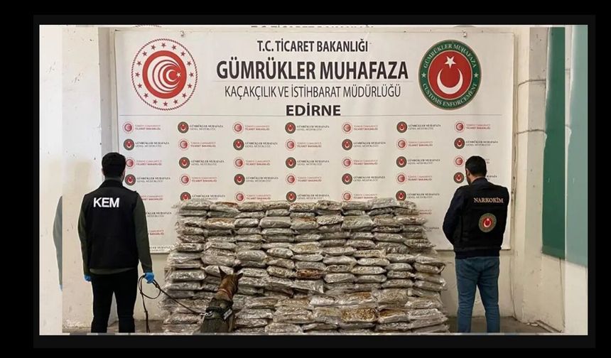 Üç sınır kapısında 484 kilo uyuşturucu yakalandı