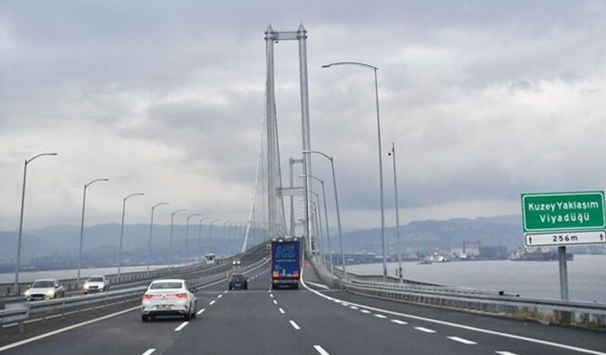 Bayram yolculuğuna çıkacaklara otoyol ve gişe uyarısı