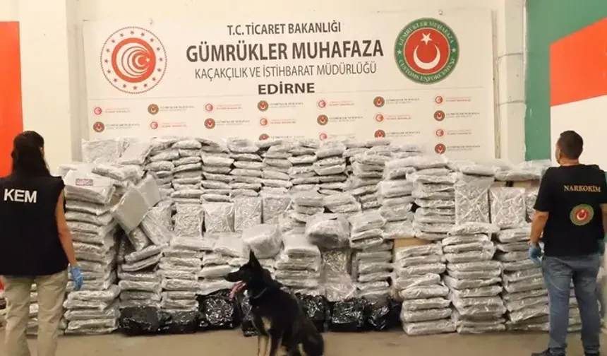 Kapıkule'de 810 kilogram esrar ele geçirildi