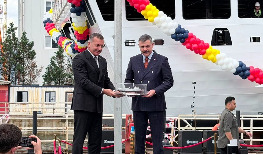 Malezya için üretilen ilk askeri gemi DESAN tarafından denize indirildi