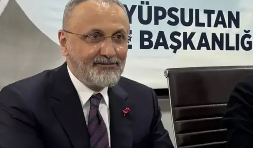Eyüpsultan Belediyesi'ne operasyon: Başkanı Özmen dahil 28 gözaltı