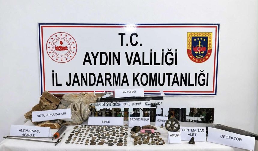 Karacasu’da Tarihi Eser Operasyonu: 157 Sikke Ele Geçirildi